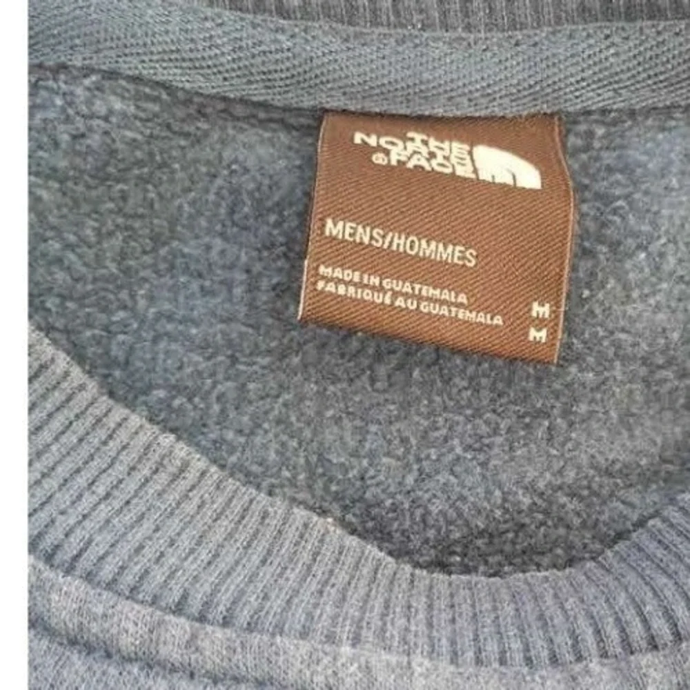 The North Face Blue Crewneck Sweatshirt Mens Medium‎ Logo Graphic Outdoor